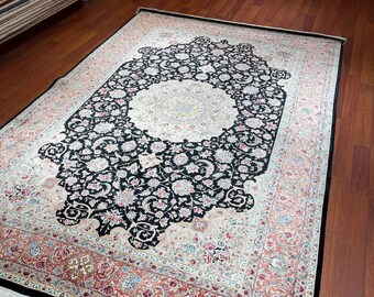 200x300 Seidenteppich, Schwarzer Teppich mit Rosa Medaillon, Luxus Teppich im Persischen Stil