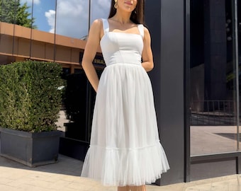 embellished corset tulle skirt midi dress in ivory reviews Embellished Corset Tiered Tulle Dress with Side Slit missy / 2 / ivory