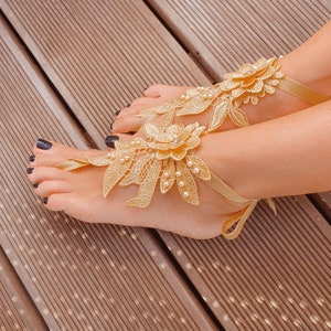 Sandalias descalzas, zapatos de boda en la playa, joyas para los pies, zapatos boho de encaje nupcial con flores 3D, alternativa de zapato de sandalias sin pies para bodas fugadas imagen 4