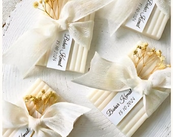 Personalized Wedding Soap Favors: Rustic Fluted Design, Dried Flowers