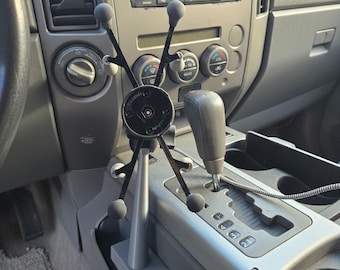 Nissan Titan; Soporte lateral para teléfono móvil con bolsillo para mapas