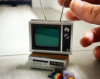 TV & VCR Combo 1/12 Scale