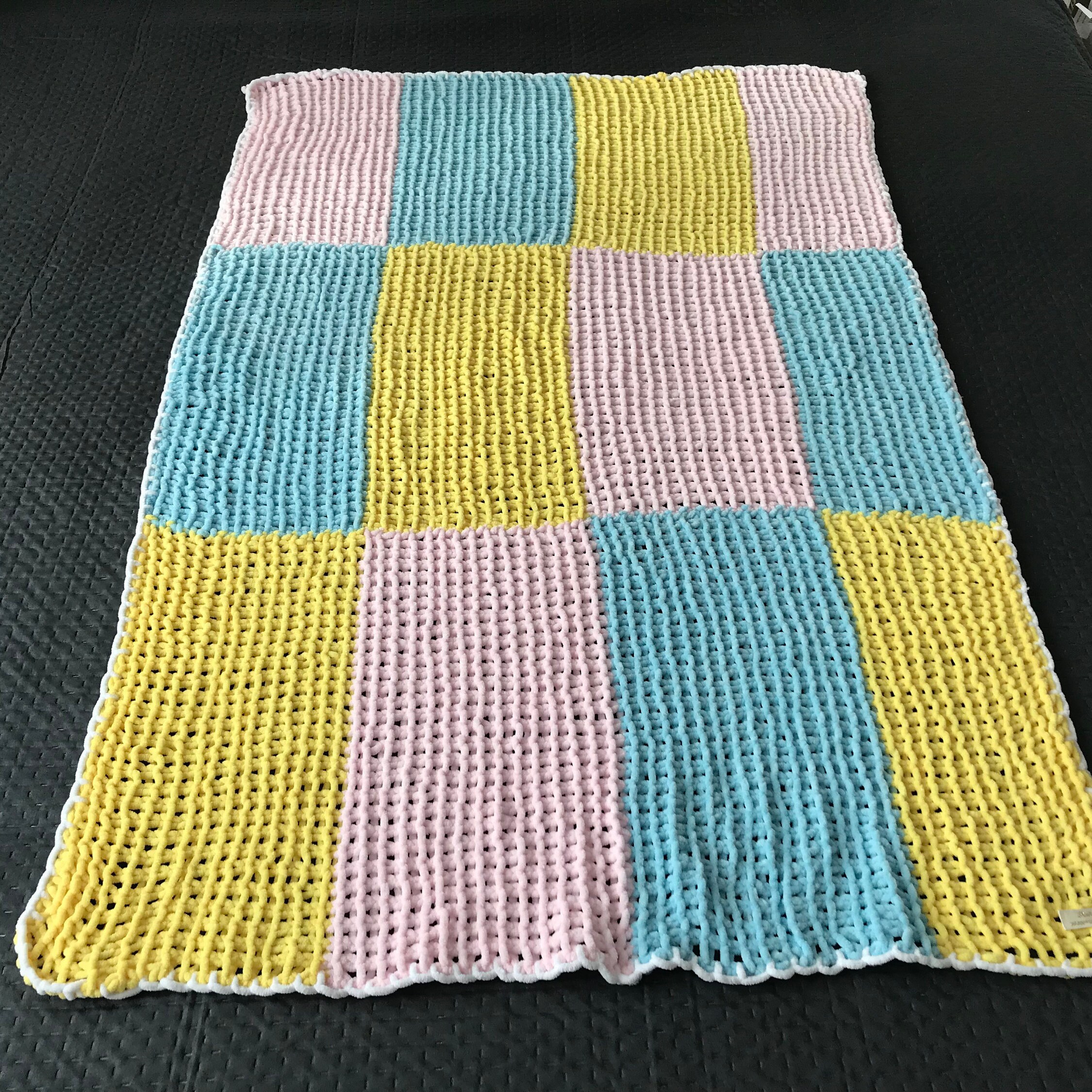 Soft Hanknitted Baby Blanket Baby Throw Blanket Etsy Ireland