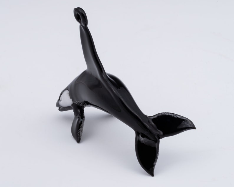 Hanging Glass Orca Whale Ornament, Killer Whale, Lampwork Sea Life Sculpture, Ocean and Marine Life Art image 3