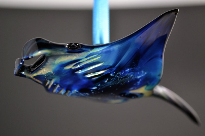 Hanging Glass Manta Ray Ornament, Lampwork Sea Life Sculpture, Ocean and Marine Life Art image 8