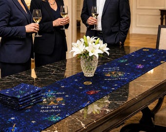 Runner da tavola personalizzato per Hanukkah, decorazione per la tavola festiva con nome di famiglia personalizzato, centrotavola per la festa ebraica delle luci, decorazione per la tavola da pranzo