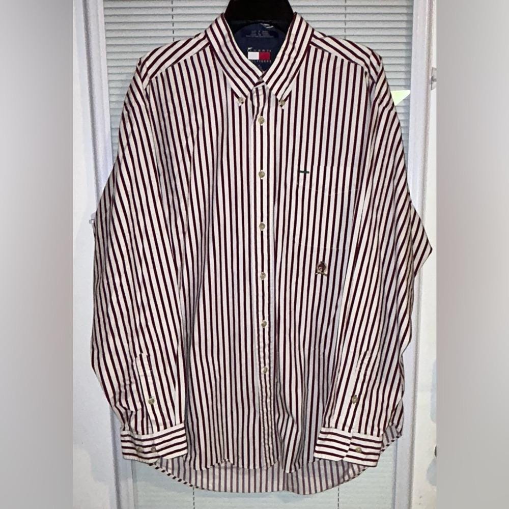 pretty little thing burgundy dress Fitted striped burgundy shirt - Poplin