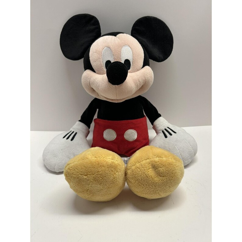 Peluche clásico de Mickey Mouse de Disney Store, tipo puf, de 45 cm (18 pulgadas), 2017 imagen 11