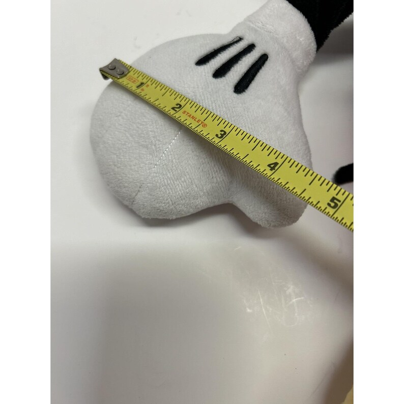 Peluche clásico de Mickey Mouse de Disney Store, tipo puf, de 45 cm (18 pulgadas), 2017 imagen 13