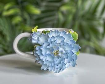 Taza de café artesanal con peonía azul / Taza de cerámica con forma de flor / Taza de té floral de porcelana esculpida (regalo)