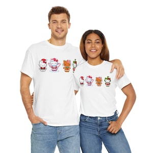 Camiseta navideña de Hello Kitty / Camiseta de Papá Noel, pan de jengibre, Grinch y bastón de caramelo imagen 10