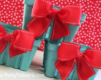 Red Bow Berry Baskets - Set of 6 party favors