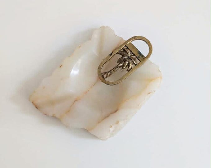 Vintage Carved Onyx Ashtray Veined Alabaster Trinket Dish Coins Heavy Stone