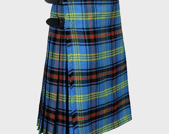 Falda escocesa para hombre Bell of the Borders Tartan con tirantes de cuero ajustables.