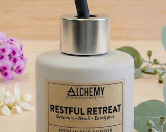 Difusor de varillas Relaxful Retreat / Geranio, neroli y eucalipto / Sin alcohol / Hecho a mano en Cornualles