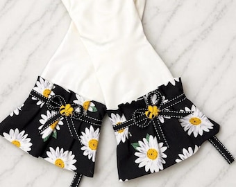 Handmade Daisy Print Dishwashing Gloves – Hypoallergenic, Reusable