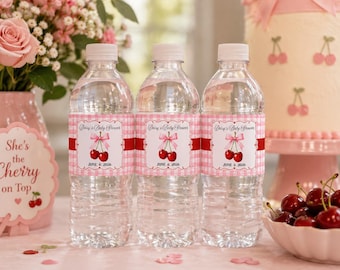 Etiquetas para botellas de agua de baby shower con diseño de cerezas, plantilla editable de Canva, decoración para baby shower "Ella es la cereza del pastel".