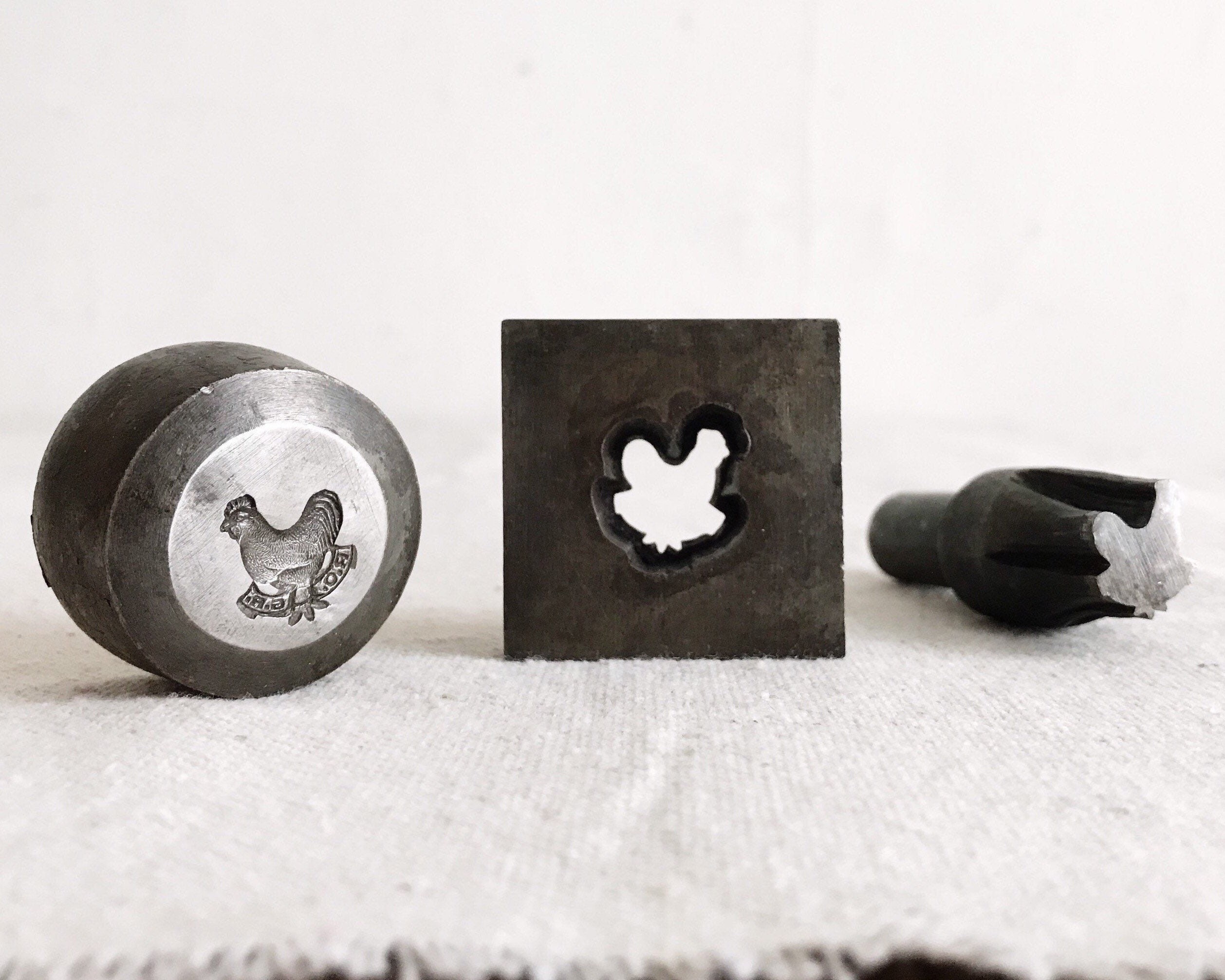 Vintage Foundry Mold, Industrial Stamp, Impression Mold, Chicken, Rooster, Jewelry Mold, Vintage Paper Weight, Farmhouse Antiques