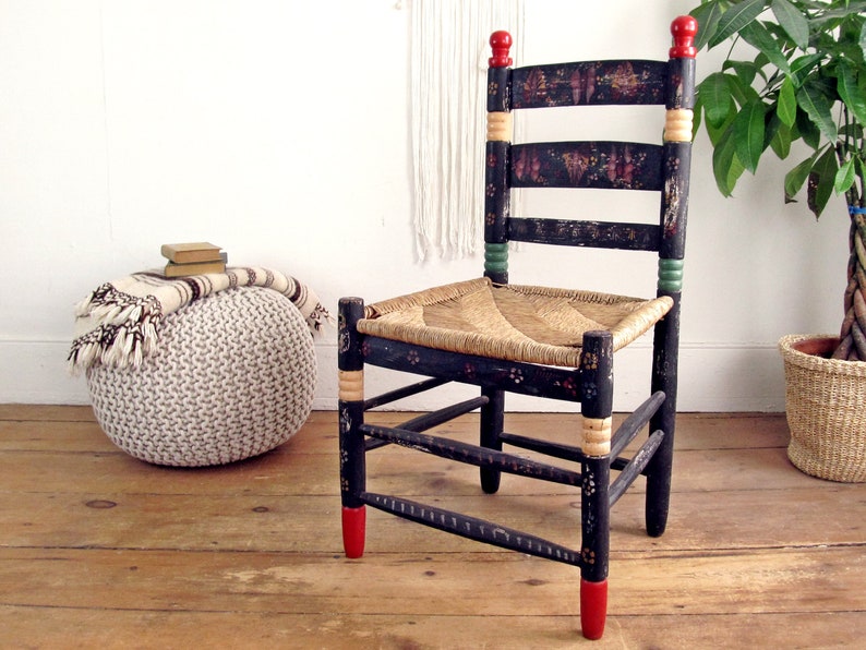 Antique Wooden Chairs >> Antique Wood Chair Farmhouse Chair Country Chair Folk Art Chair Desk Chair Dining Chair Wood Office Chair Farmhouse Antiques Spindle Back Antique Wooden Chairs >> Antique Wood Chair Farmhouse Chair Country Chair Folk Art Chair Desk Chair Dining Chair Wood Office Chair Farmhouse Antiques Spindle Back