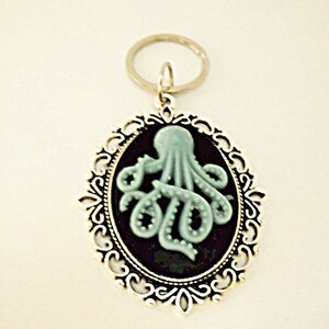 Silver Cameo Key Chain,  Blue Octopus Cameo,  Mens Womens Accessories Favors Wedding  Handmade