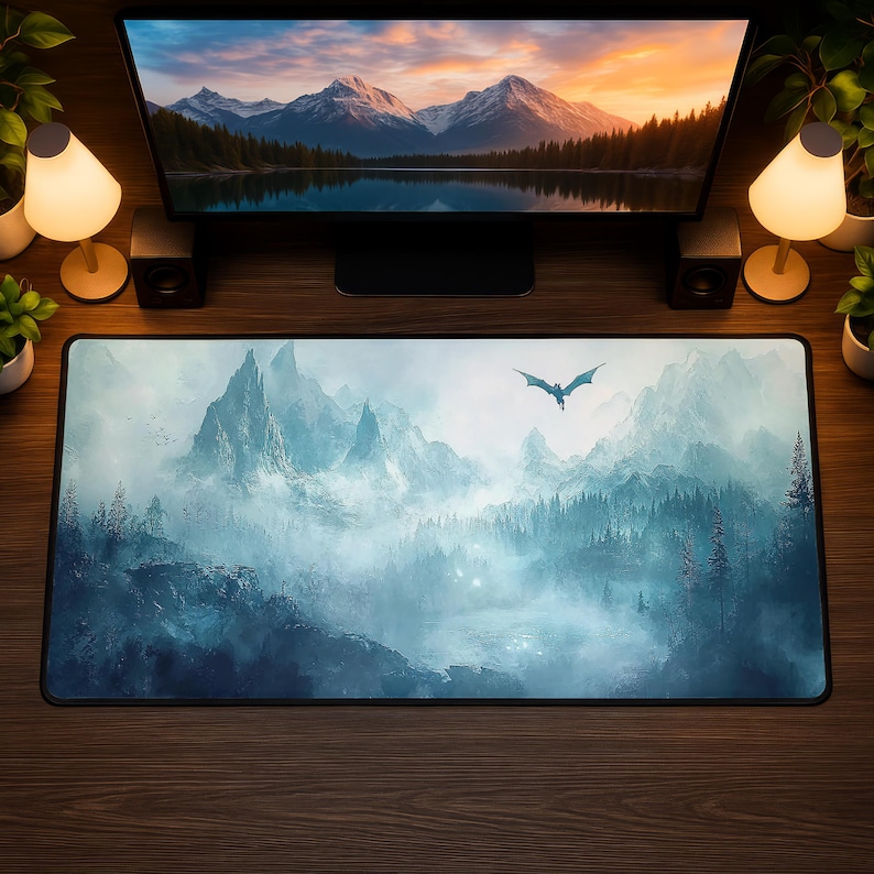 Fantasy Dragon Landschaft Gaming Schreibtischmatte, XL erweiterte Mauspad, Immersive Arbeitsplatz Zubehör Bild 1