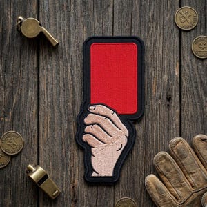 Soccer Red Card Embroidered Patch Football Referee Penalty Iron On Applique Badge For Sports Fans Clothing Backpack Decor