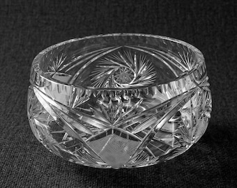 Kryształowa misa w stylu boho w stylu pinwheel – ciężka, 8-calowa szklana ozdoba centralna – amerykański styl brylantowy, ręcznie cięty kryształ ołowiowy