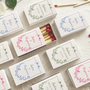 Personalized Wedding Matchbox Favors Custom Bridal Shower Guest Gifts Bulk Party Favor Matchboxes Floral Love Birds Design Wreath Matchbook