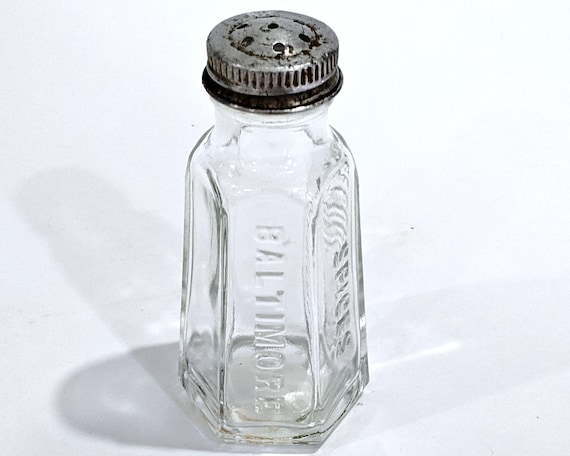 Vintage Mccormick Glass Spice Shaker Aluminum Top Hexagon 