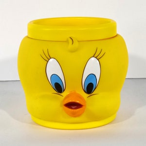 Mug Tweety™ Looney Tunes© Cartoon Character Yellow Mug ©1992 Warner Bro Merrie Melodies© Vintage Tweety Bird™ Collectible Beverage Drink Cup