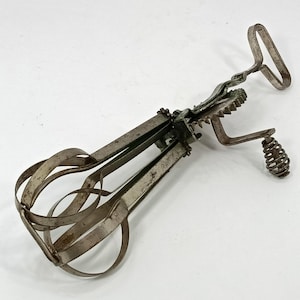 Mixer Antique Hand Mixer LADD BEATER Manual Crank Mixer Metal Open Handle Kitchen Rotary Egg Beater Baking Cooking Utensil Made New York USA