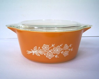 PYREX "Butterfly Gold" Covered Casserole Large Orange Gold Casserole Glass Lid Baking Dish