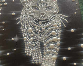 Perle princesse chat uvre d'art au diamant entièrement finie - élégante, scintillante et unique en son genre