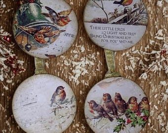 Decorative Christmas Paper Clips: Birds