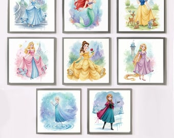 Op de afbeelding: Een set van acht ingelijste aquarelprints met Disney-prinsessen. Elke print toont een andere prinses in een kleurrijke, grillige stijl. De prinsessen worden afgebeeld in hun iconische jurken en omgevingen, met zachte, gemengde achtergronden.