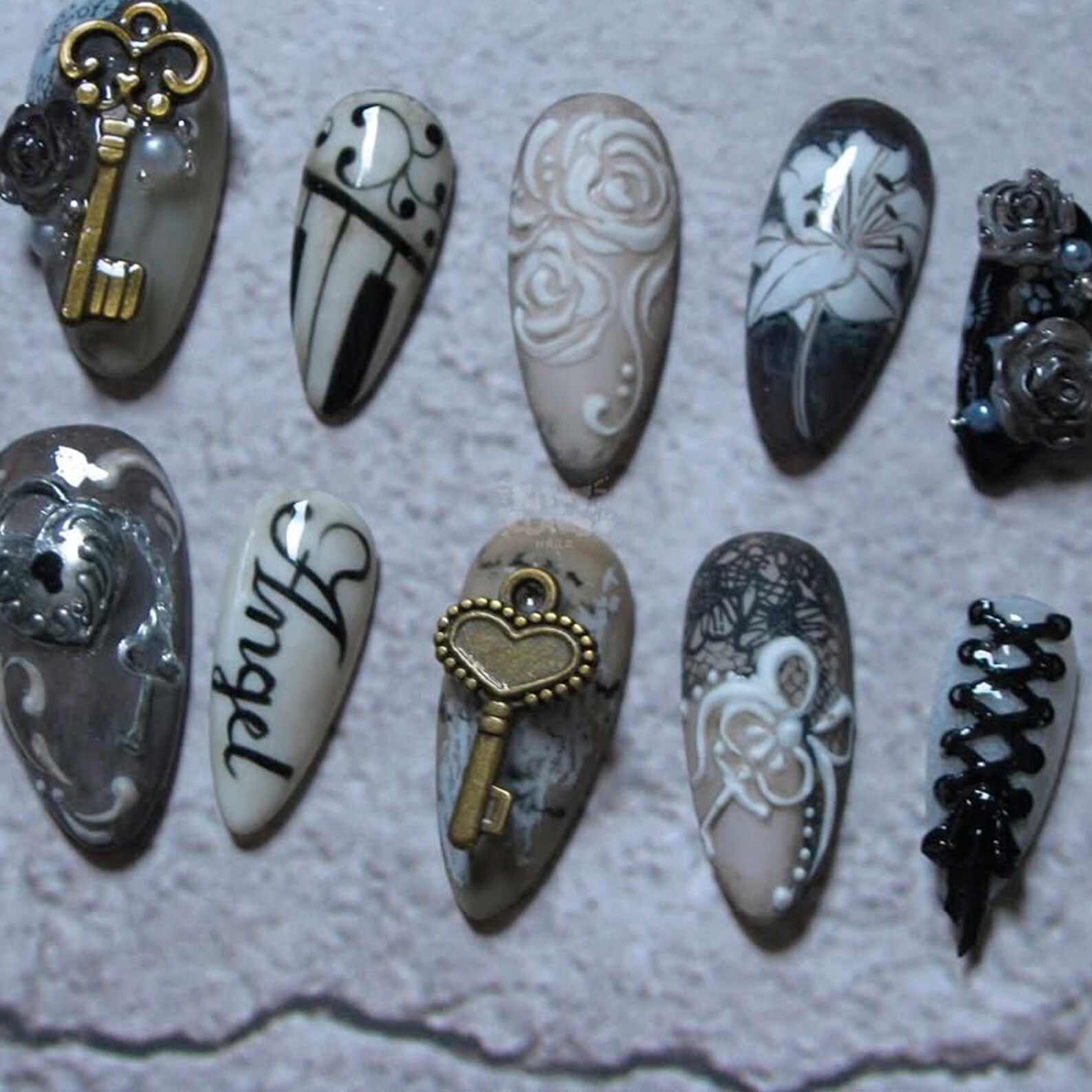 Vintage Gothic Key & Lock Press on Nails, Lace Corset Nail Art - Etsy