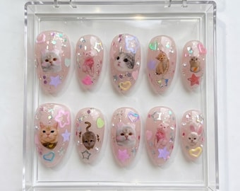 Presse faite main de chat de Kawaii sur des ongles, art d'étoile de coeur de paillettes pastel