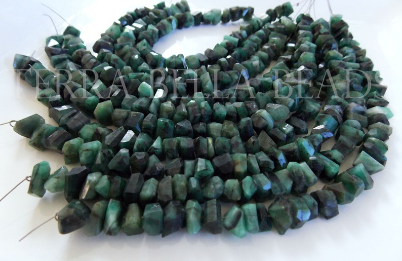 8mm green 7 strand natural EMERALD faceted precious gem stone fancy nugget beads 7mm