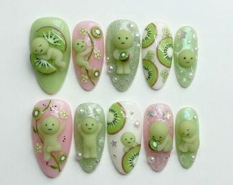 Handmade Smiski Kiwi Press On Nails, 3D Cute Little Green Men, Fresh Fruit Summer Art, Kawaii Quirky Japanese Style