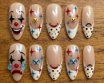 Clown triste presse sur les ongles | Nail Art Clowncore Cirque Rétro | Ongles Arlequin effrayants mignons