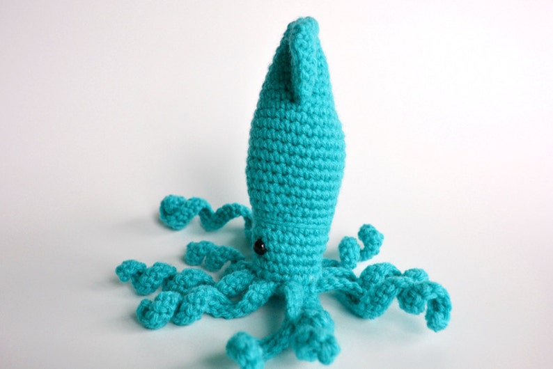 Amigurumi Sparkling Squid Crochet PDF Pattern image 4
