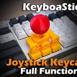 Könnte beinhalten: Set aus drei Keramikbechern mit gesprenkelter, matter Oberfläche. Die Becher sind in Creme-, Hellgrau- und Dunkelgrautönen gehalten. Jede Tasse hat ein schlichtes, minimalistisches Design.