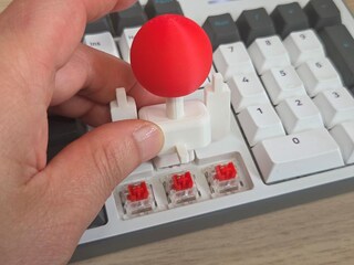 Joystick Keycap – Tasto A Forma Di Joystick In ABS Per Tastiera Meccanica, Design Cartoon Per Gaming, Streaming E Ufficio