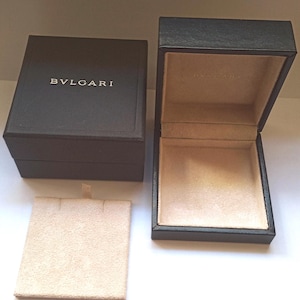 Bulgari Bvlgari smyckesfodral i läder för litet länkarmband