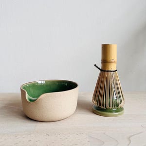 Handmade ceramic matcha set - Modern Pottery Tea Bowl and whisk holder, minimalist stoneware tea ceremony set
