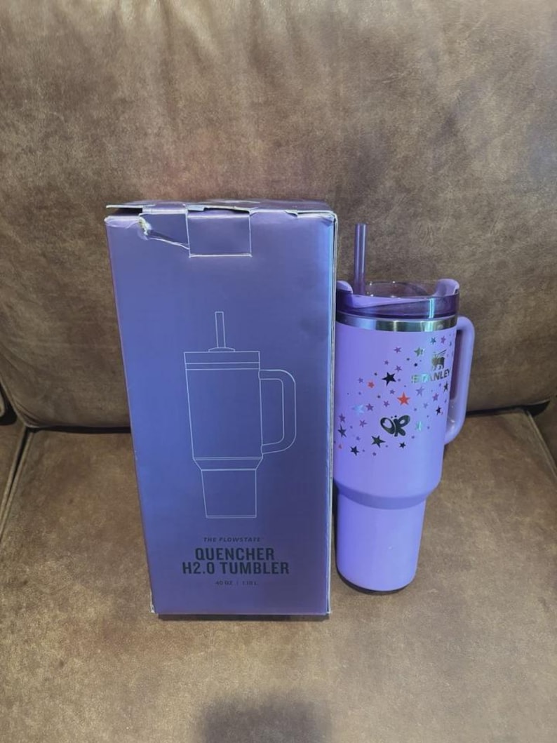 STANLEY x Olivia Rodrigo Collab Quencher H2.0 Tumbler Cup 40oz Limited Edition ! image 2