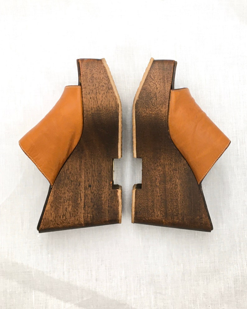 Rare 1970s Pierre Cardin 7AA Carmel Leather and Wood Platform Shoes