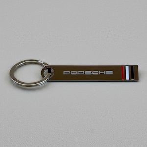 Metal Keychain for Porsche Owners – Porsche-Style Emblem Key Fob, Racing Stripe Key Ring, Luxury Car Accessory Gift