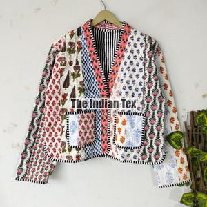 Chaqueta acolchada de algodón para mujer, estilo boho patchwork, chaquetas acolchadas hechas a mano, abrigos, regalos navideños, chaqueta con cierre de botones para mujer.