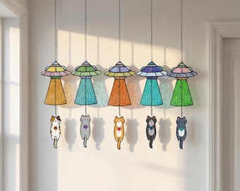 Custom Stained Glass Cat UFO Suncatcher – Handmade Alien Abduction Window Hanging Decor – Personalized Cat & Spaceship Gift for Cat Lovers
